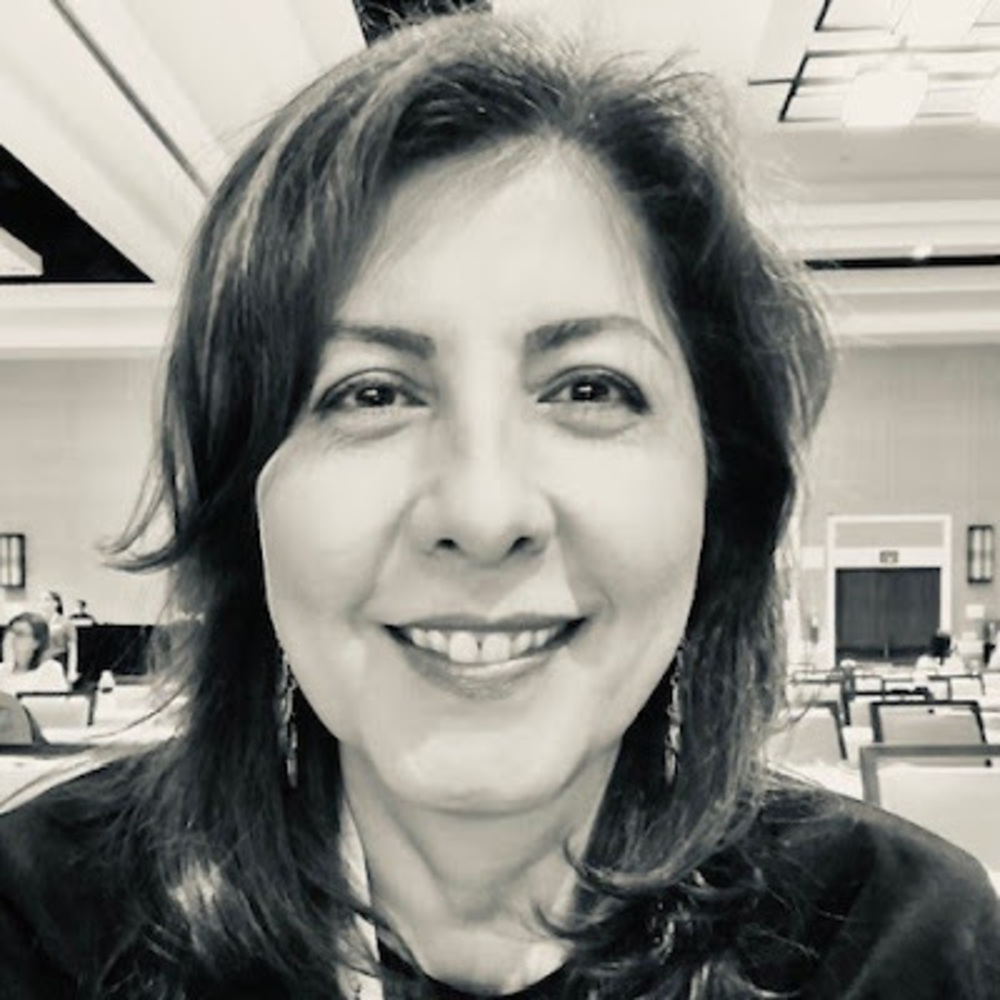 Meet your Posher, Sharzad